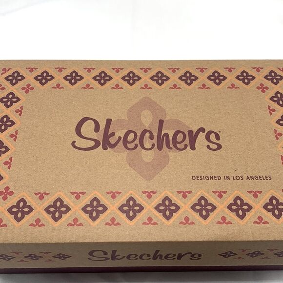 Skechers Woman's Cozy Campfire Pewter Dream Glam Metallic Faux Fur Slippers - Picture 14 of 14